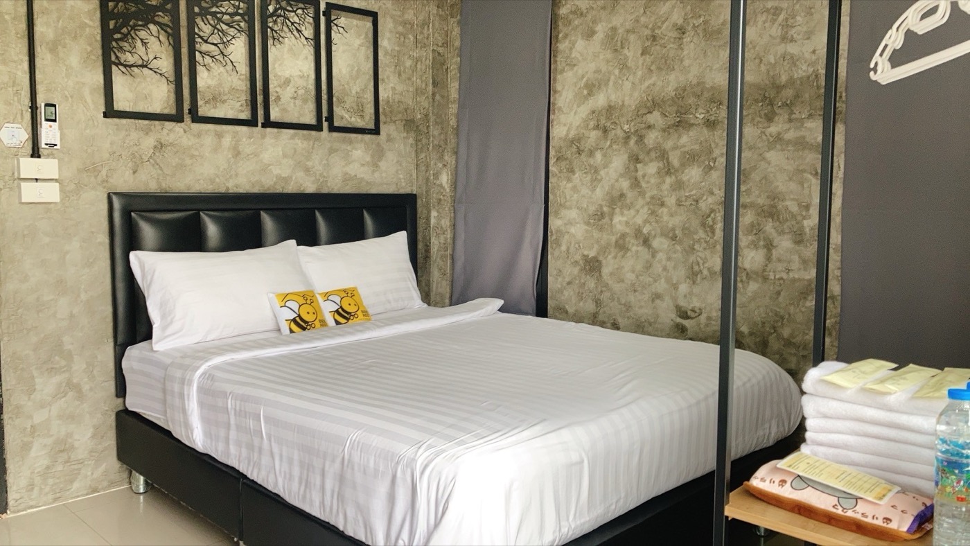 Bee Rest 1 — ห้องนอน